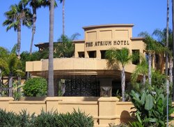  - Atrium Hotel at John Wayne Airport Irvine - I-405, Exit 8