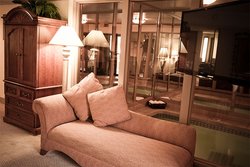  - Atrium Hotel at John Wayne Airport Irvine - I-405, Exit 8