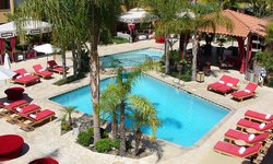  - Atrium Hotel at John Wayne Airport Irvine - I-405, Exit 8