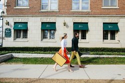  - Plaza Hotel & Apartments Milwaukee