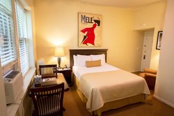 - Plaza Hotel & Apartments Milwaukee