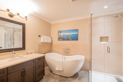  - Sookepoint Ocean Cottage Resort Sooke