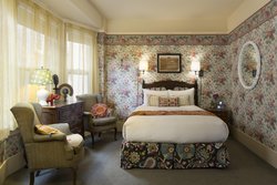  - Petite Auberge Hotel San Francisco