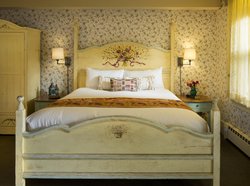  - Petite Auberge Hotel San Francisco