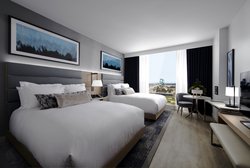  - Live! Casino Hotel Navy Yard Philadelphia - I-76, Exit 350