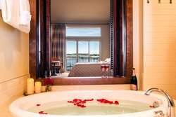  - Lodge at Columbia Point Richland