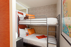  - Garland Hotel North Hollywood - US 101, Exit 12