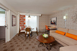  - Garland Hotel North Hollywood - US 101, Exit 12