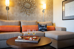  - Garland Hotel North Hollywood - US 101, Exit 12