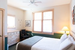  - Cove Point Lodge Beaver Bay