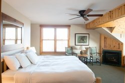  - Cove Point Lodge Beaver Bay