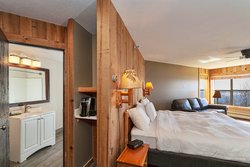  - Cove Point Lodge Beaver Bay