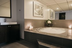  - Hotel Deco XV Omaha