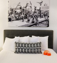  - Inn at Venice Beach