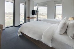  - Parc Hotel Flushing