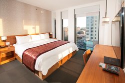  - Parc Hotel Flushing