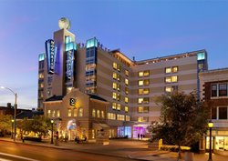  - Moonrise Hotel St Louis