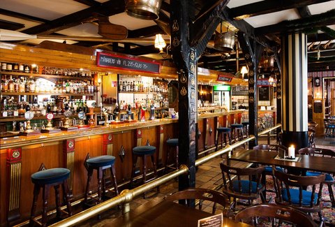 bar