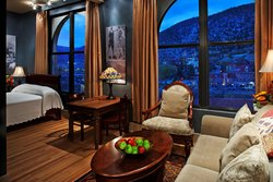  - Hotel Denver Glenwood Springs - I-70, Exit 116