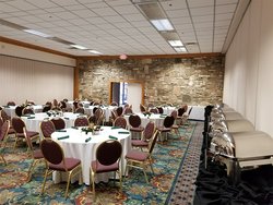  - Inn of the Hills Resort & Conference Center Kerrville