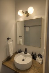  - Bowline Hotel Astoria