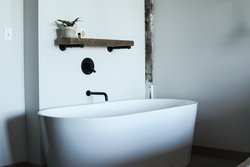  - Bowline Hotel Astoria