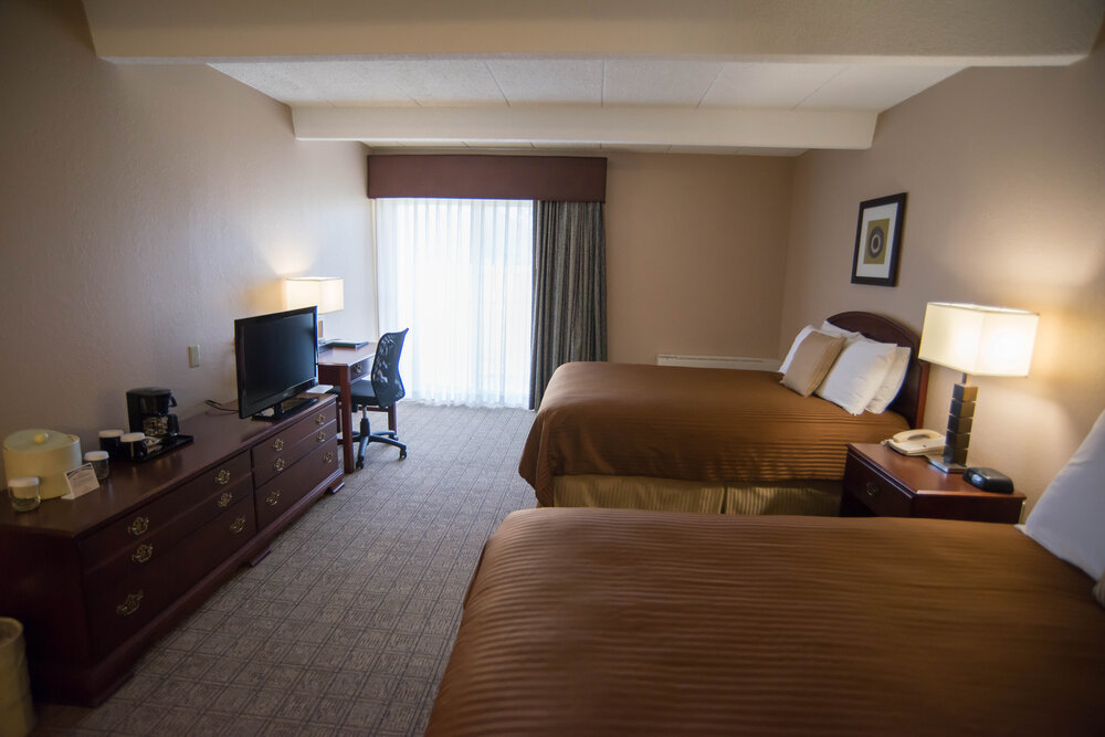 EASTLAND SUITES HOTEL CONFER-guestroom-Double Double Guest Room.jpg