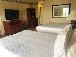  - Shutters Hotel Elko - I-80, Exit 303