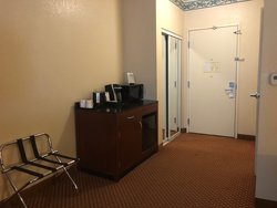  - Shutters Hotel Elko - I-80, Exit 303