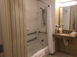  - Shutters Hotel Elko - I-80, Exit 303