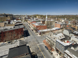  - Grand Eastonian Suites Hotel Easton