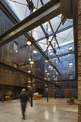  - Crossroads Hotel Kansas City - I-35, Exit 1C & 1D