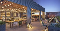  - Crossroads Hotel Kansas City - I-35, Exit 1C & 1D