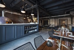  - Crossroads Hotel Kansas City - I-35, Exit 1C & 1D