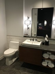  - Crossroads Hotel Kansas City - I-35, Exit 1C & 1D