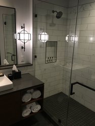  - Crossroads Hotel Kansas City - I-35, Exit 1C & 1D