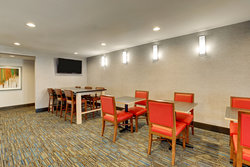  - Holiday Inn Express West Nashville - I-40, Exit 204
