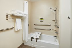  - Candlewood Suites Valdosta Mall - I-75, Exit 18