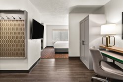  - Holiday Inn & Suites Bothell