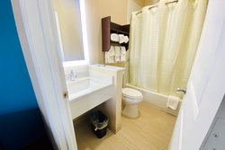  - Scottish Inns & Suites Hitchcock