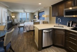  - Lido Beach Resort Sarasota