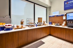  - Holiday Inn Express Sunset Park Brooklyn