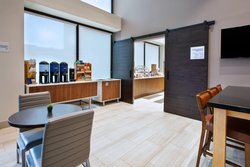  - Holiday Inn Express Sunset Park Brooklyn