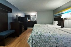  - HomeTowne Studios Augusta - I-20, Exit 199