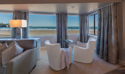  - La Jolla Beach & Tennis Club Hotel