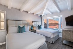  - La Jolla Beach & Tennis Club Hotel