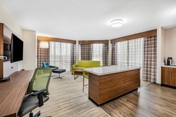  - Holiday Inn Express & Suites Downtown Lincoln