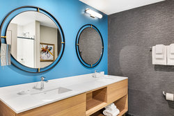  - Club Wyndham Resort Downtown Atlanta - I-75 & I-85, Exit 248C & 249A