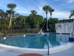  - HomeTowne Studios Vero Beach - I-95, Exit 147