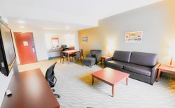  - Canad Inns Garden City Winnipeg